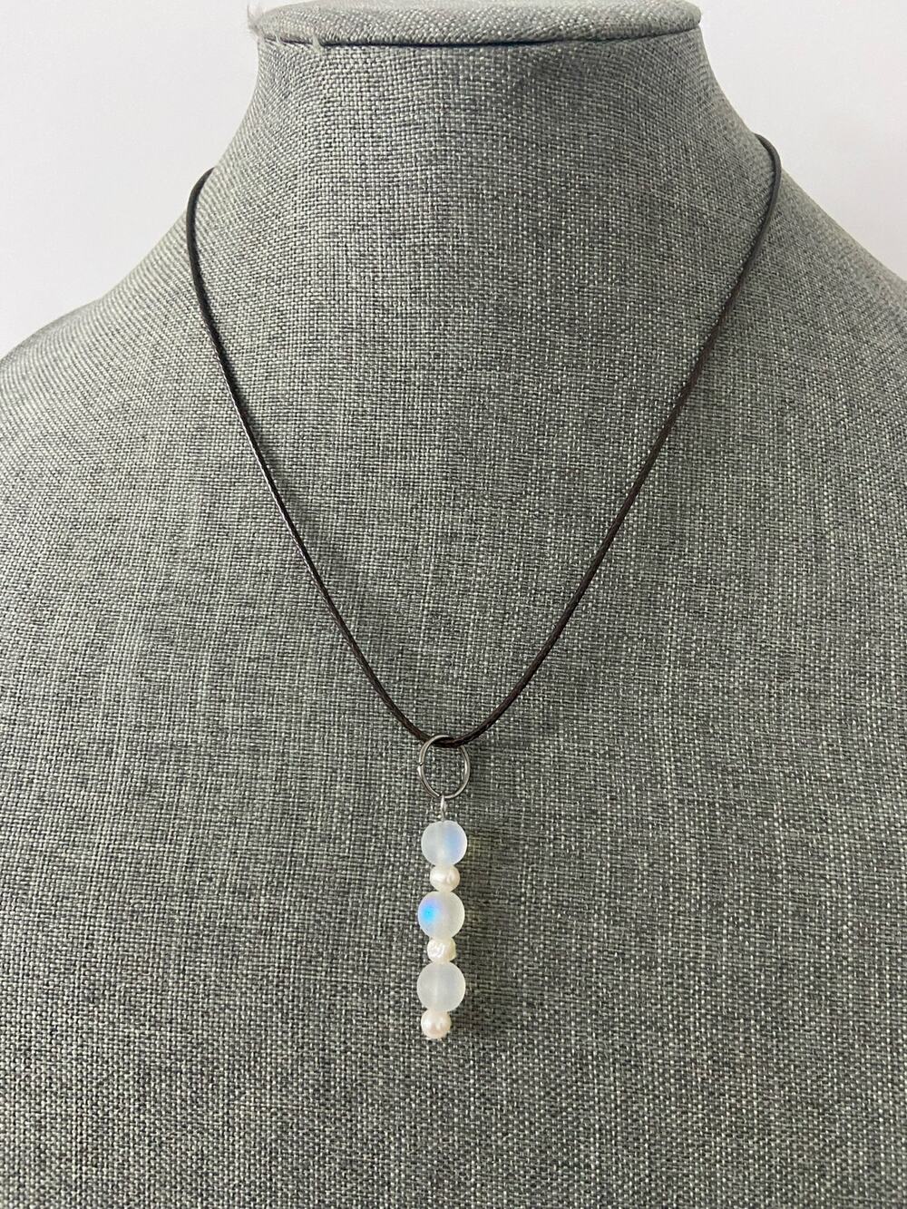 white bead pendant necklace